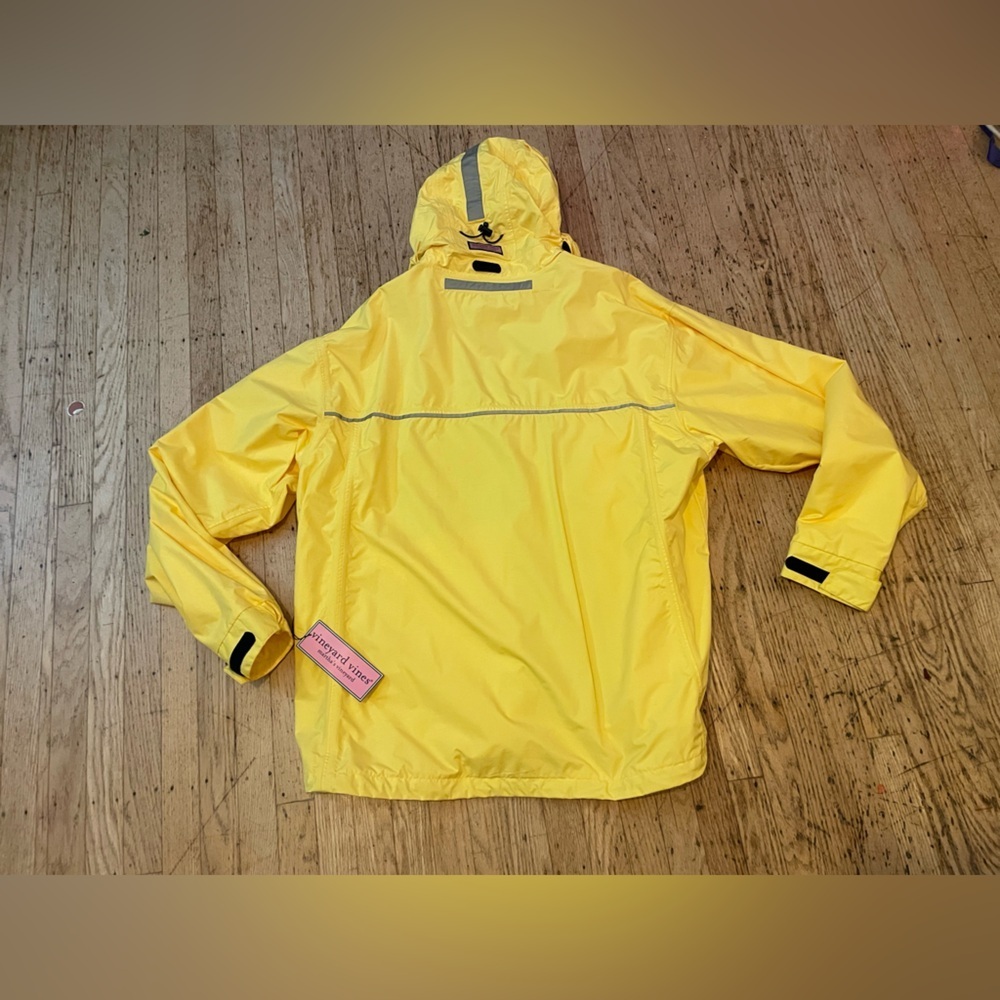 Vineyard Vines Nor’easter New with tags